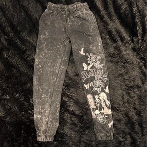 Bratz sweatpants